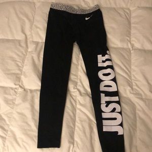 Nike leggings